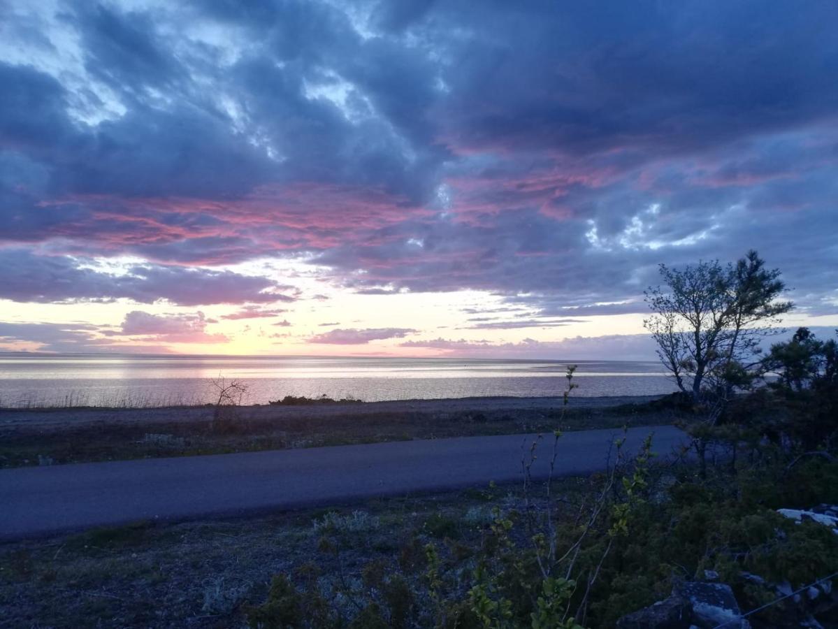 Sjoetorpet - Unikt Boende Vid Havet Pa Norra Oeland! Löttorp Eksteriør billede